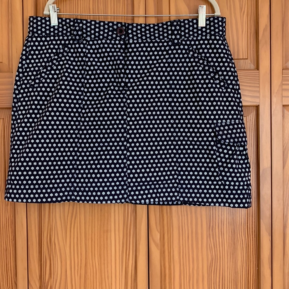 Lands End Skort